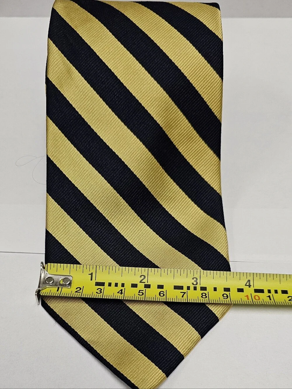 Brooks Brothers Black and Yellow Diagonal Stripe Tie